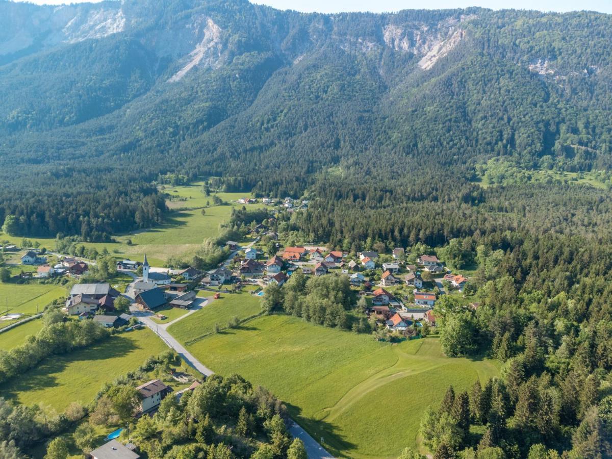 Ferienhaus Auszeit Natur フィラハ エクステリア 写真